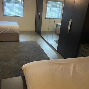 50a Green Lane Guest house
